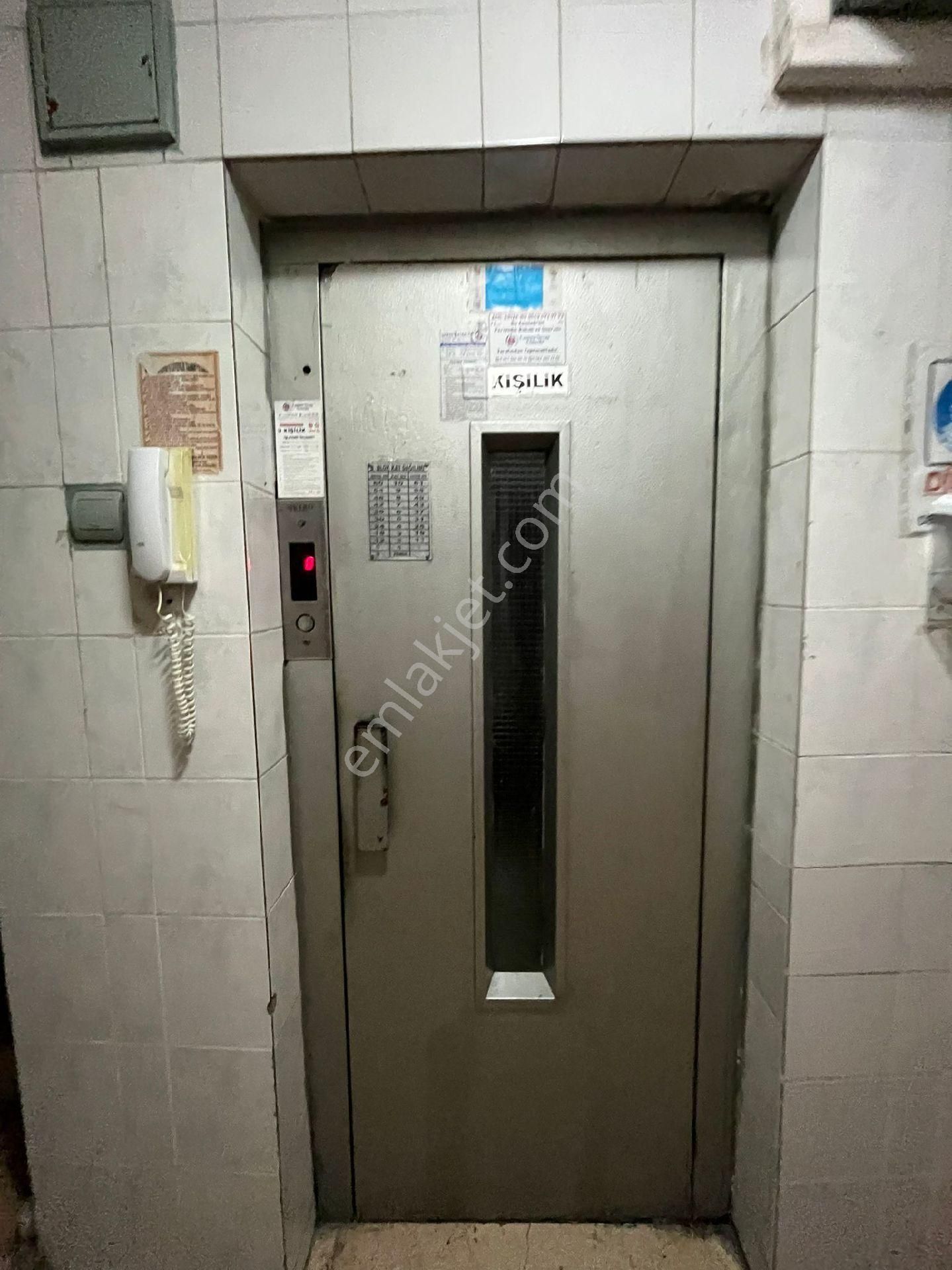 Evim-nur'dan Bahçelievler Mh. 3+1 130m2 1.kat Doğalgazlı Asansörlü Eşyalı Satılık - Görsel 21