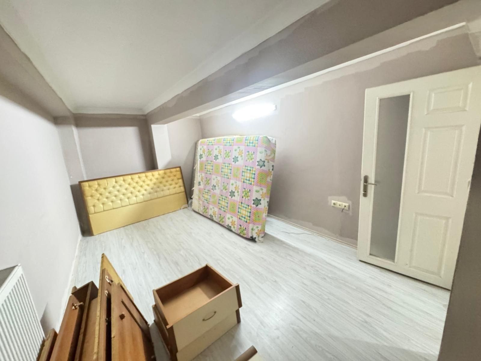 Lider Gayrimenkul'den Kadifekale Mh. 2+1 Giriş Kat Yıllık Fırsat Daire - Görsel 14