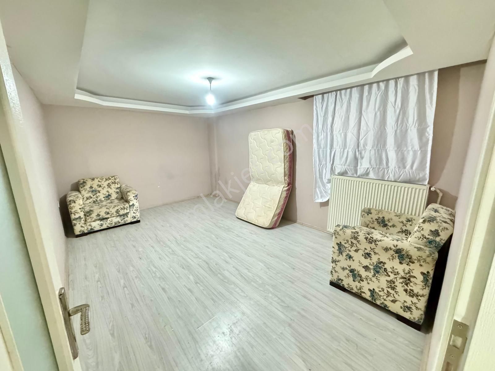 Lider Gayrimenkul'den Kadifekale Mh. 2+1 Giriş Kat Yıllık Fırsat Daire - Görsel 7