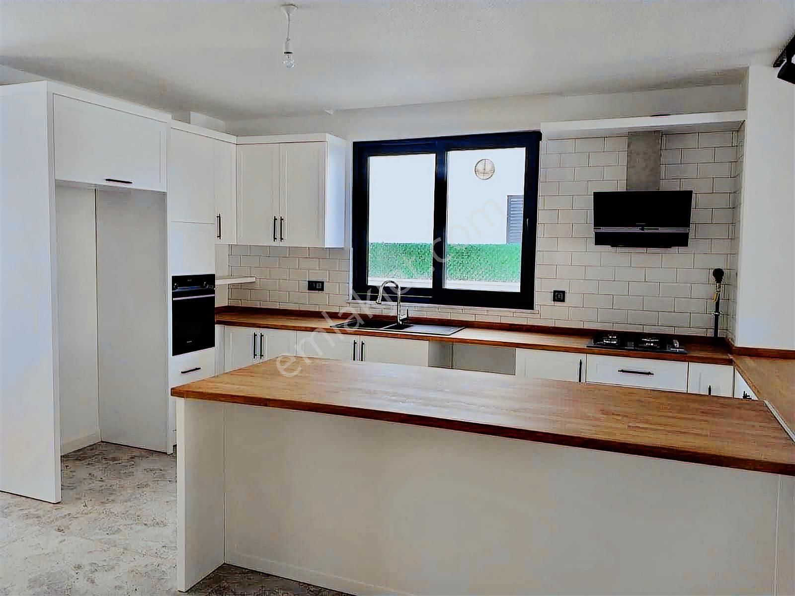 Döşemealtı Yeşilbayır Ayrı Giriş Müstakil Havuzlu Triplex Villa - Görsel 11