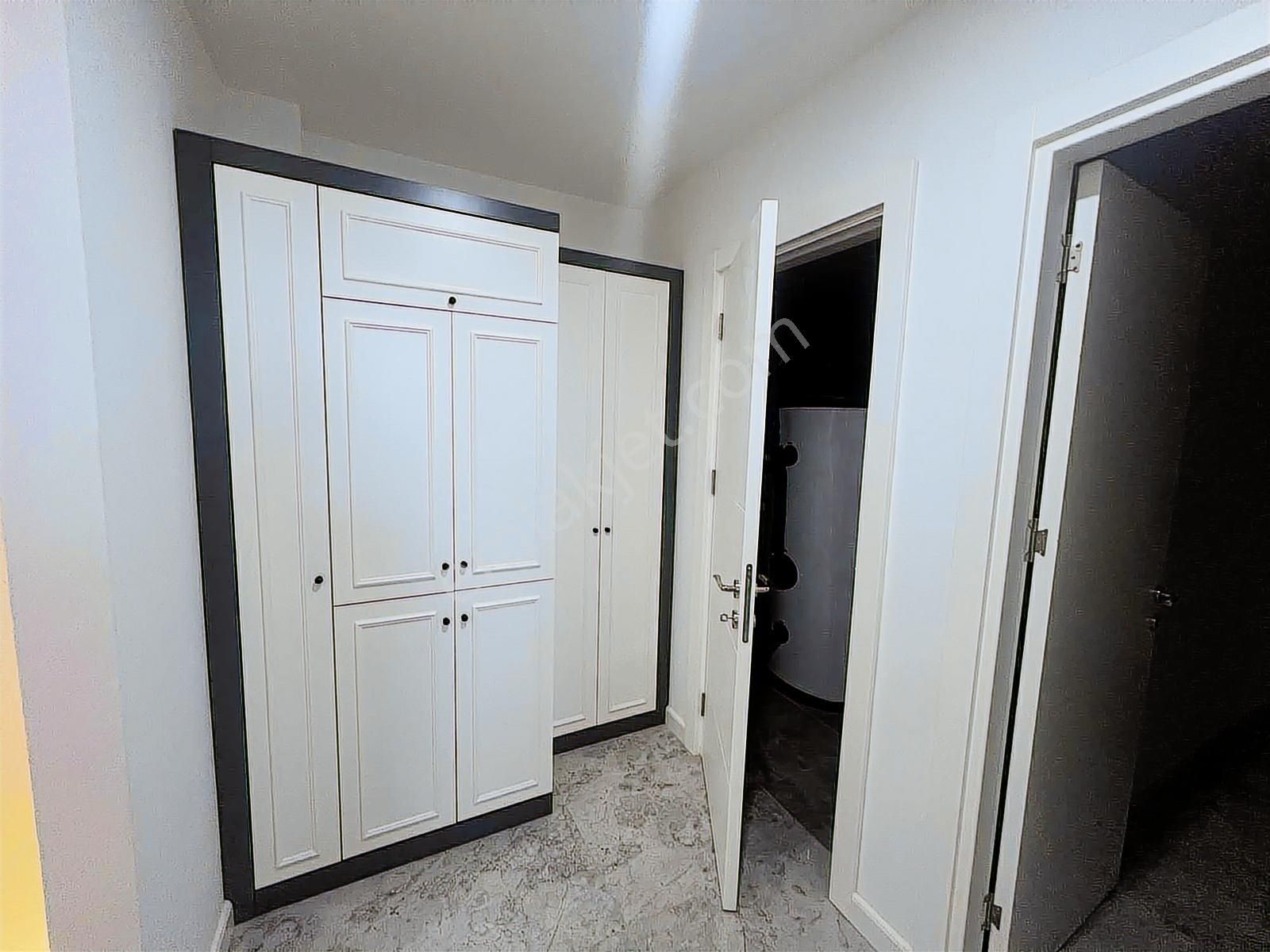 Döşemealtı Yeşilbayır Ayrı Giriş Müstakil Havuzlu Triplex Villa - Görsel 14