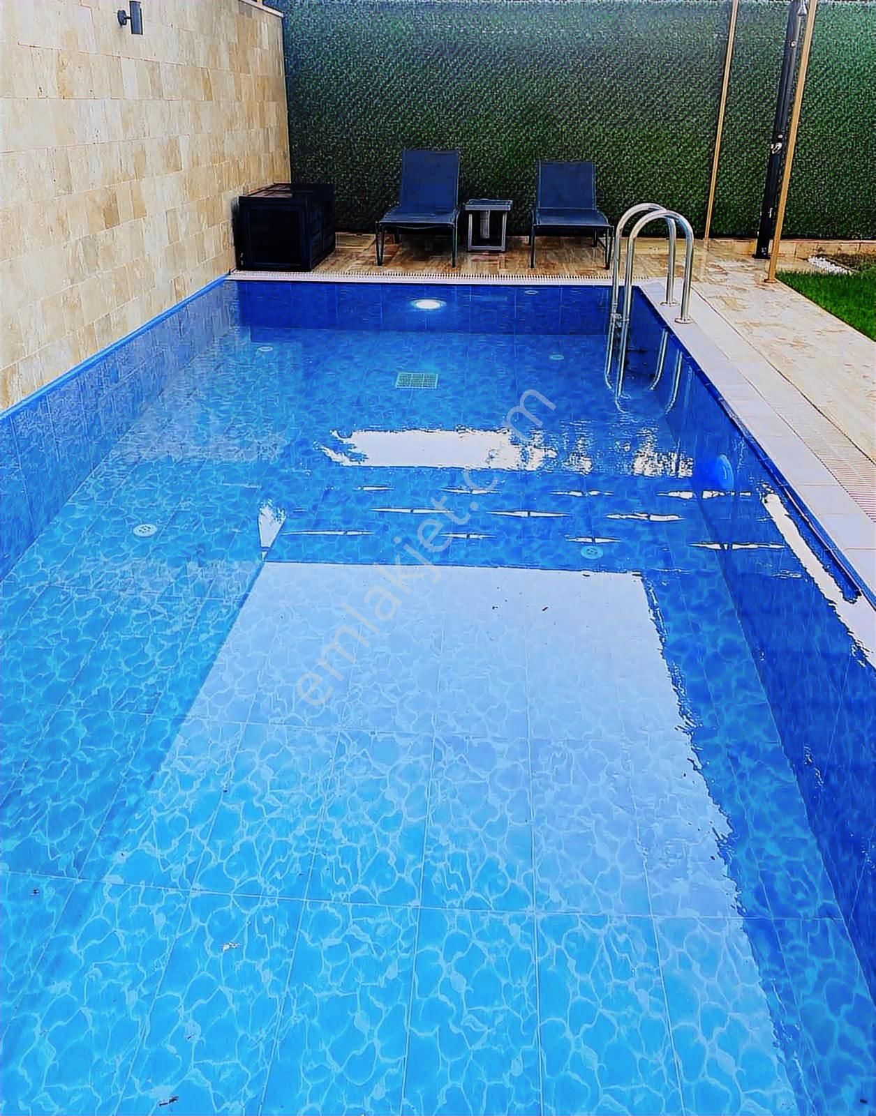 Döşemealtı Yeşilbayır Ayrı Giriş Müstakil Havuzlu Triplex Villa - Görsel 4