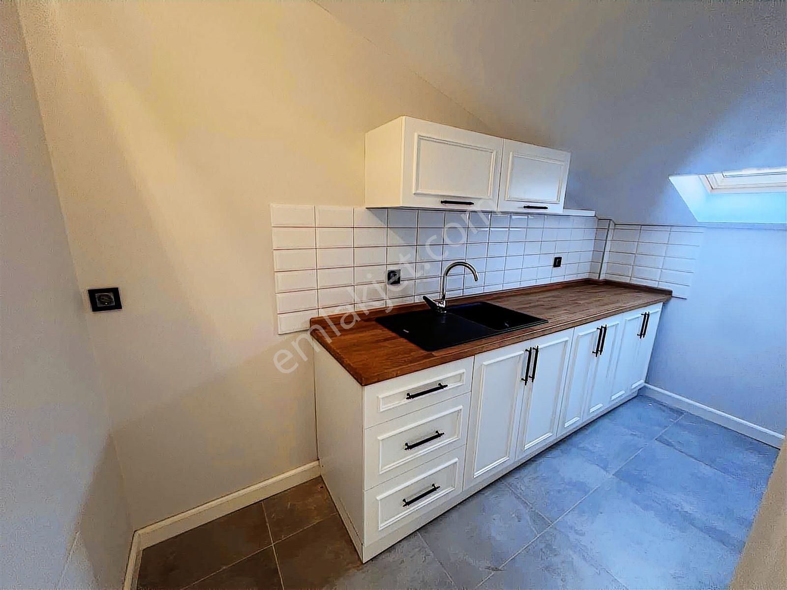 Döşemealtı Yeşilbayır Ayrı Giriş Müstakil Havuzlu Triplex Villa - Görsel 21