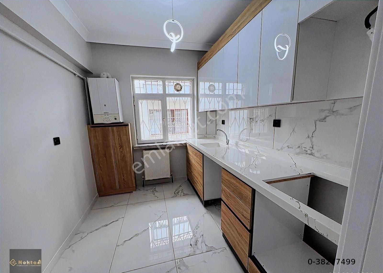 Kazım Karabekir Mahallesinde 3+1//120m2 Yüksek Giriş Yapılı - Görsel 35