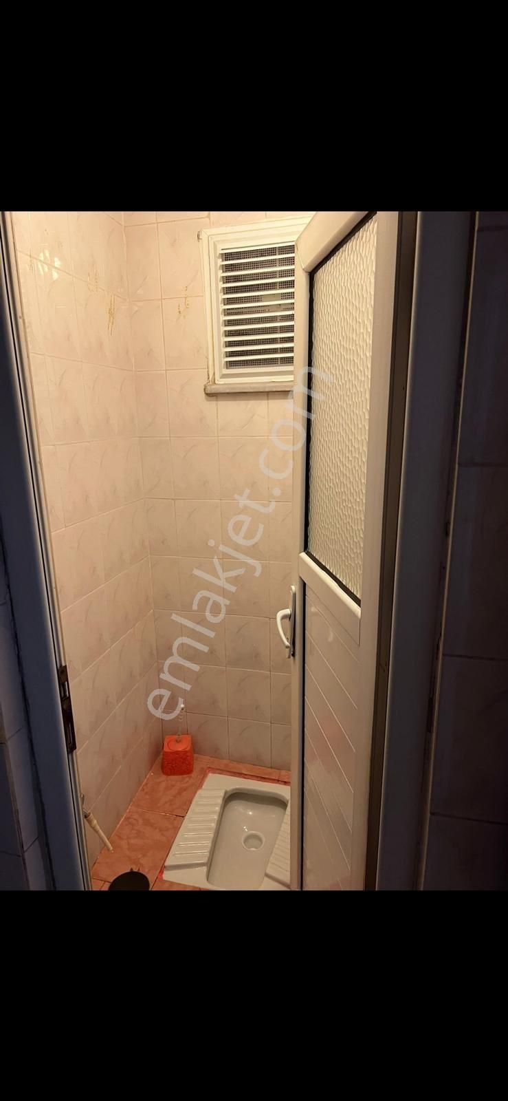 50. Yıl Mah 3+1 130 M2 2. Kat Orhangazi Okuluna Yakın Temiz Kiralık Daire Eşyasızdır - Görsel 5