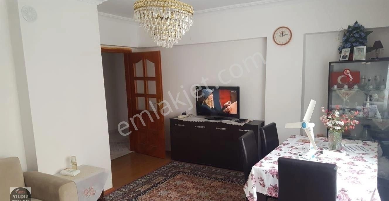 3+1 Bağımsız Salon Ön Cephe Satılık Daire Yıldız Emlak'tan - Görsel 2