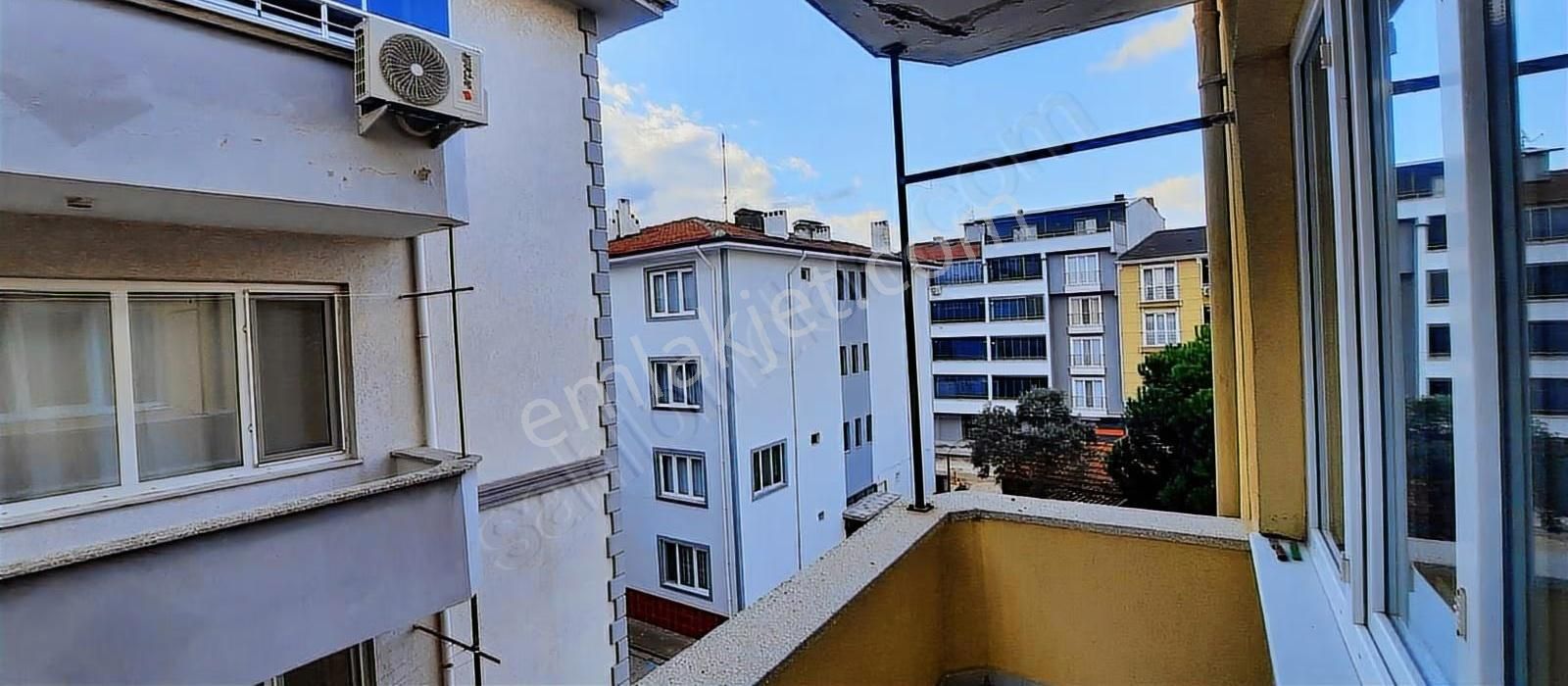 Karacabey Gazi'de Site İçi Satılık 3.kat 2+1 Kombili Daire - Görsel 12
