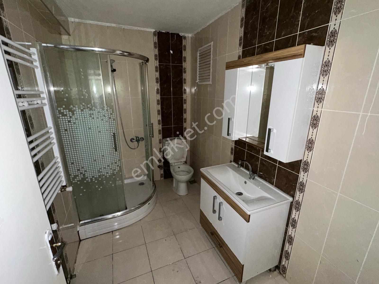 Uzman Emlak Ofisinden Çiçekli Mh.de Bağımsız Geniş 3+1 Daire - Görsel 16