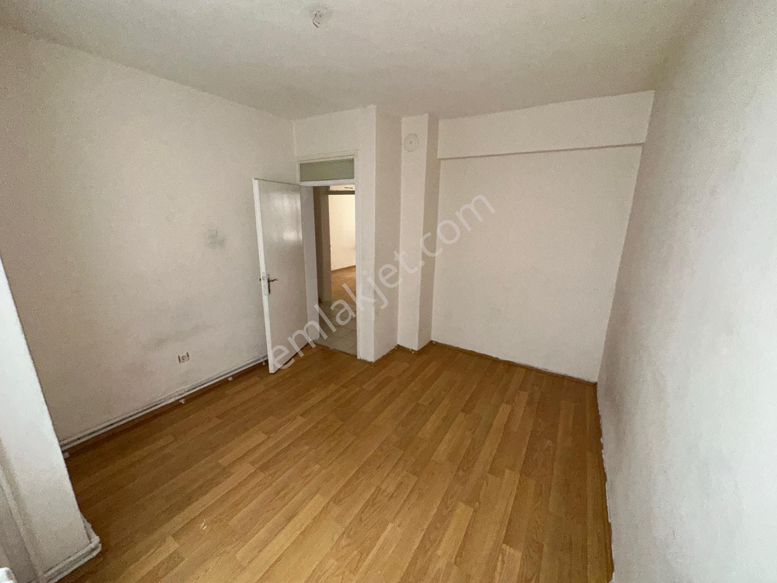 Uzman Emlak Ofisinden Çiçekli Mh.de Bağımsız Geniş 3+1 Daire - Görsel 10