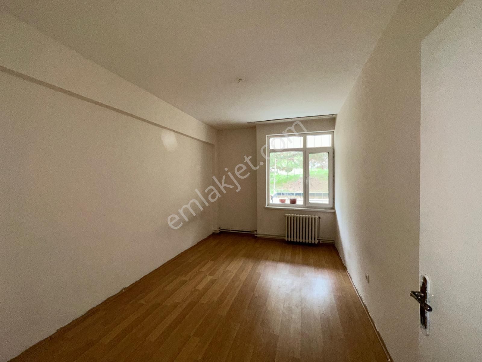 Uzman Emlak Ofisinden Çiçekli Mh.de Bağımsız Geniş 3+1 Daire - Görsel 7