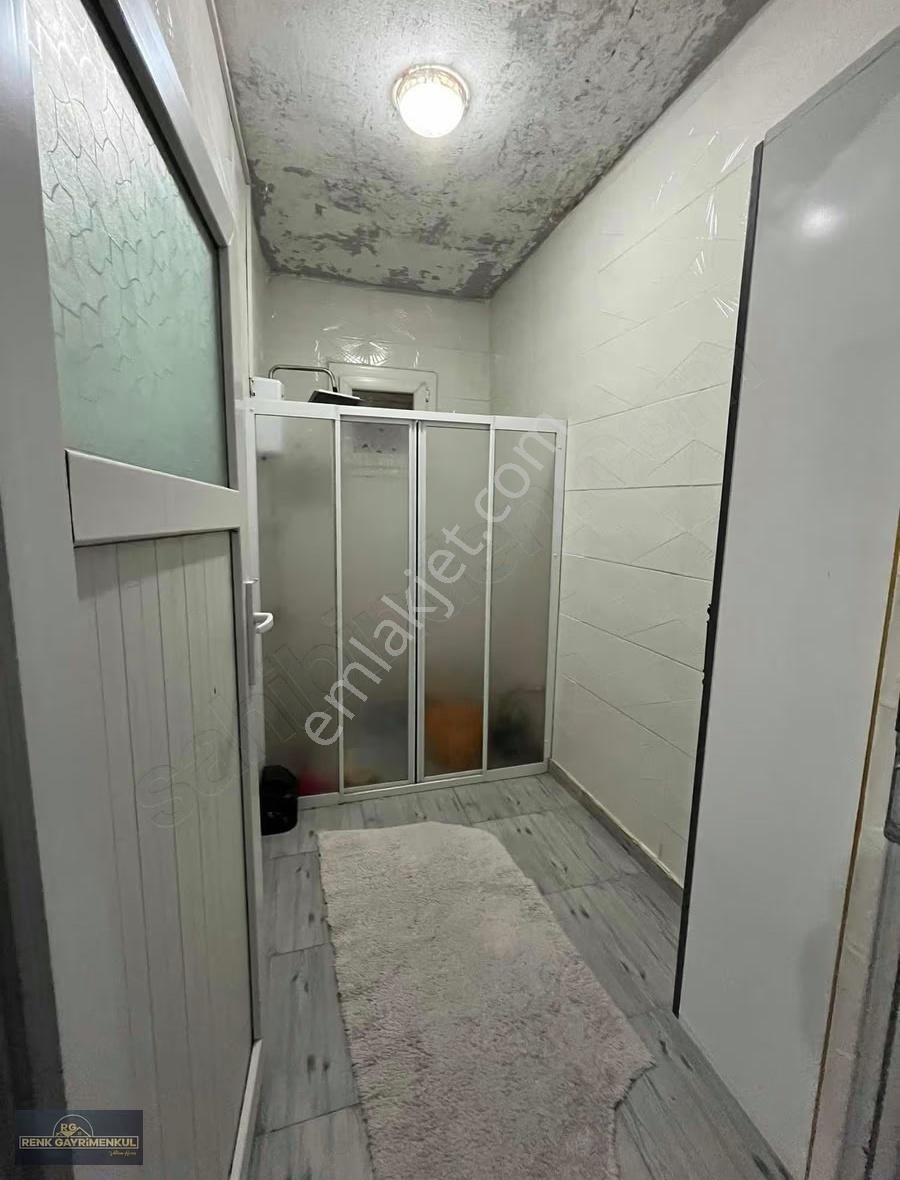 Renk'ten Barak Mah. 3 Katlı Ful Dogal Gazlı Bakımlı Müstakil Ev - Görsel 5