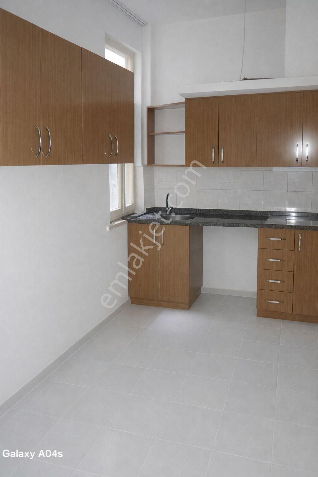 Altındağ Mh. 1 Yıl Peşin Geniş Metrekareli Kiralık 2+1