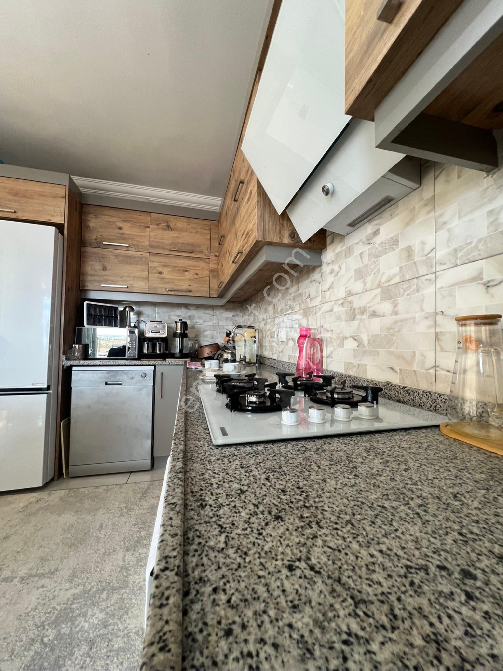 Havuzlu Ve Geniş Daire İsteyenlere Muhteşem Sitede Dairemiz İlanda - Görsel 21