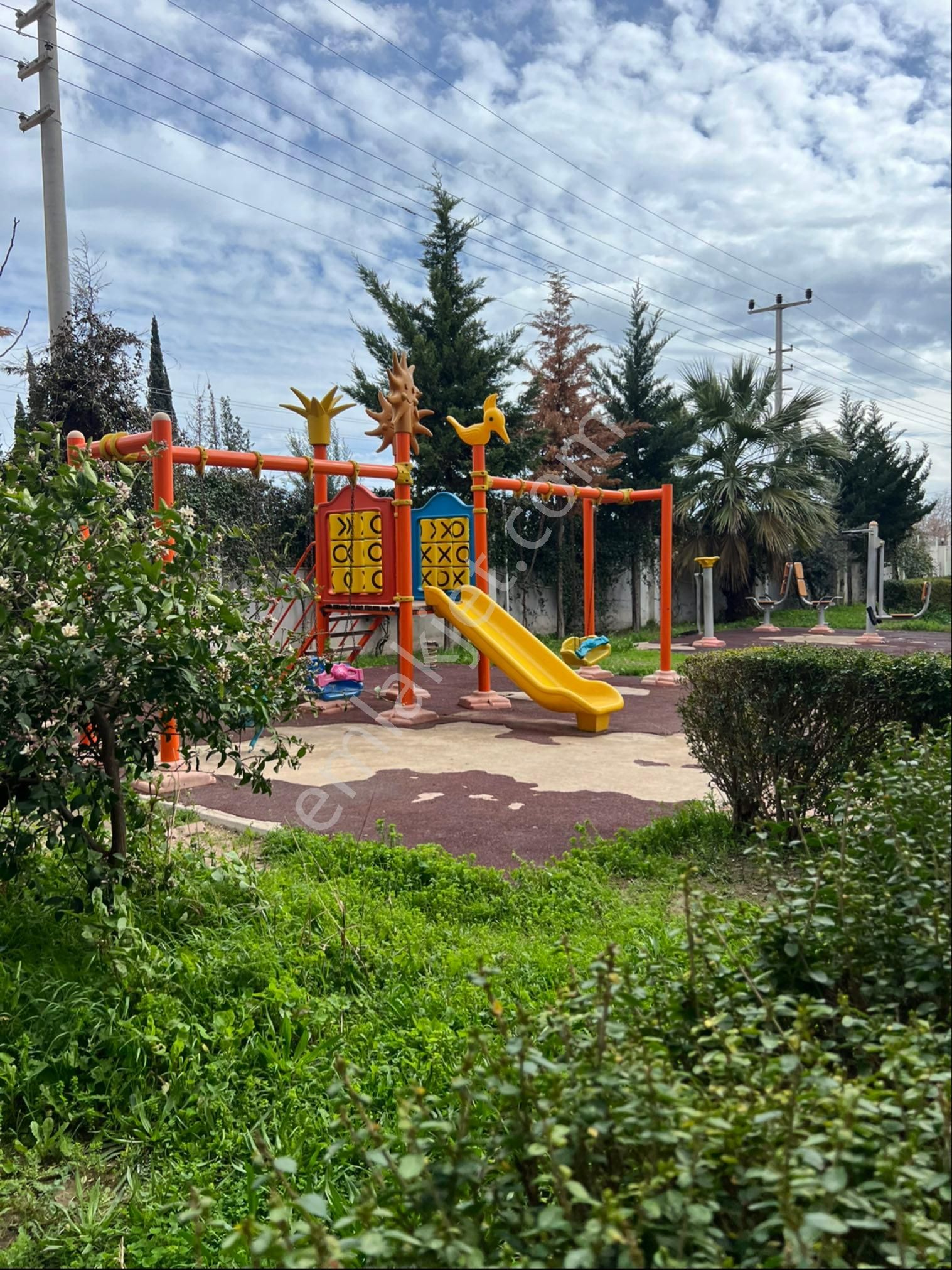 Havuzlu Ve Geniş Daire İsteyenlere Muhteşem Sitede Dairemiz İlanda - Görsel 32