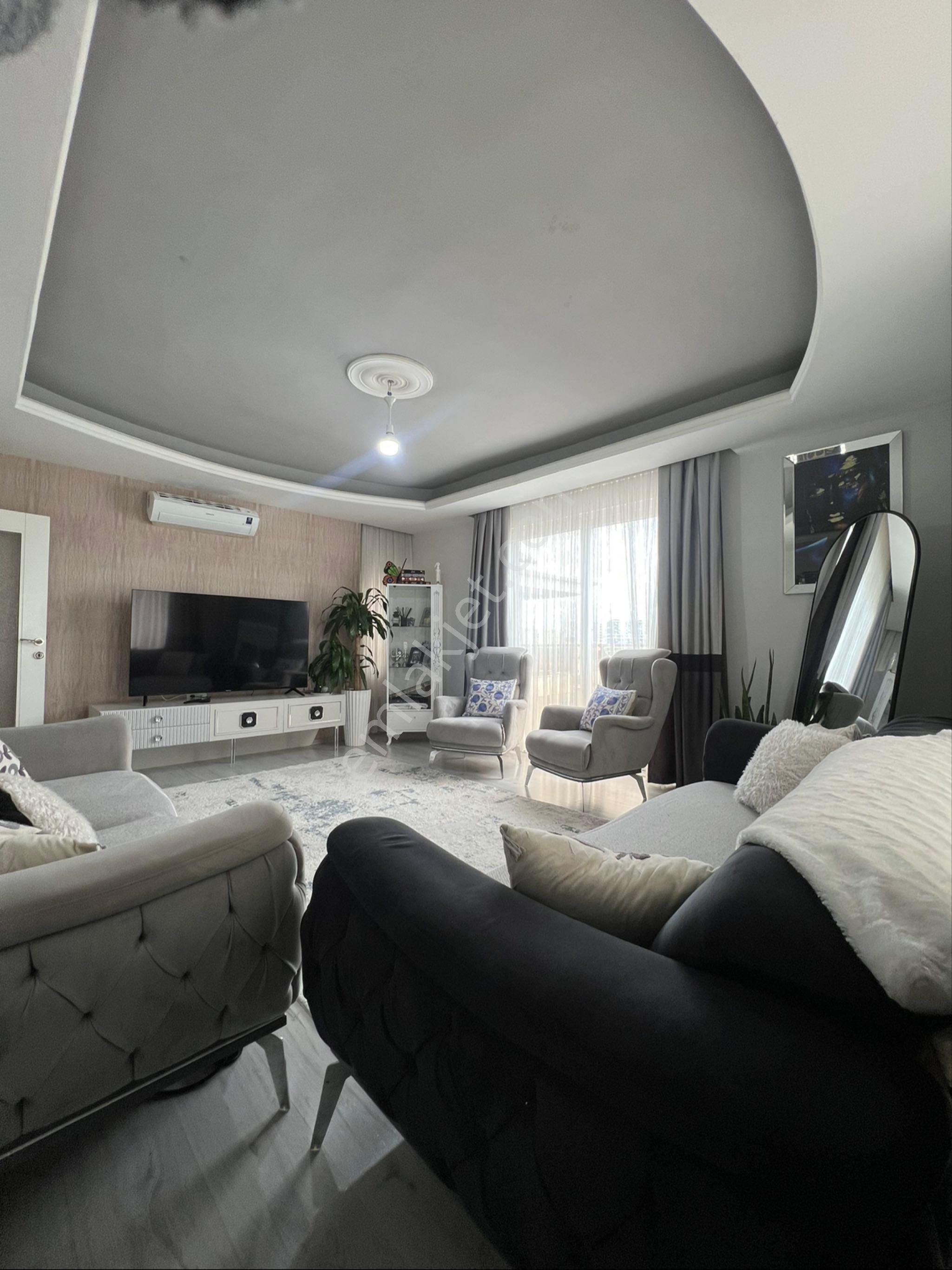 Havuzlu Ve Geniş Daire İsteyenlere Muhteşem Sitede Dairemiz İlanda - Görsel 16