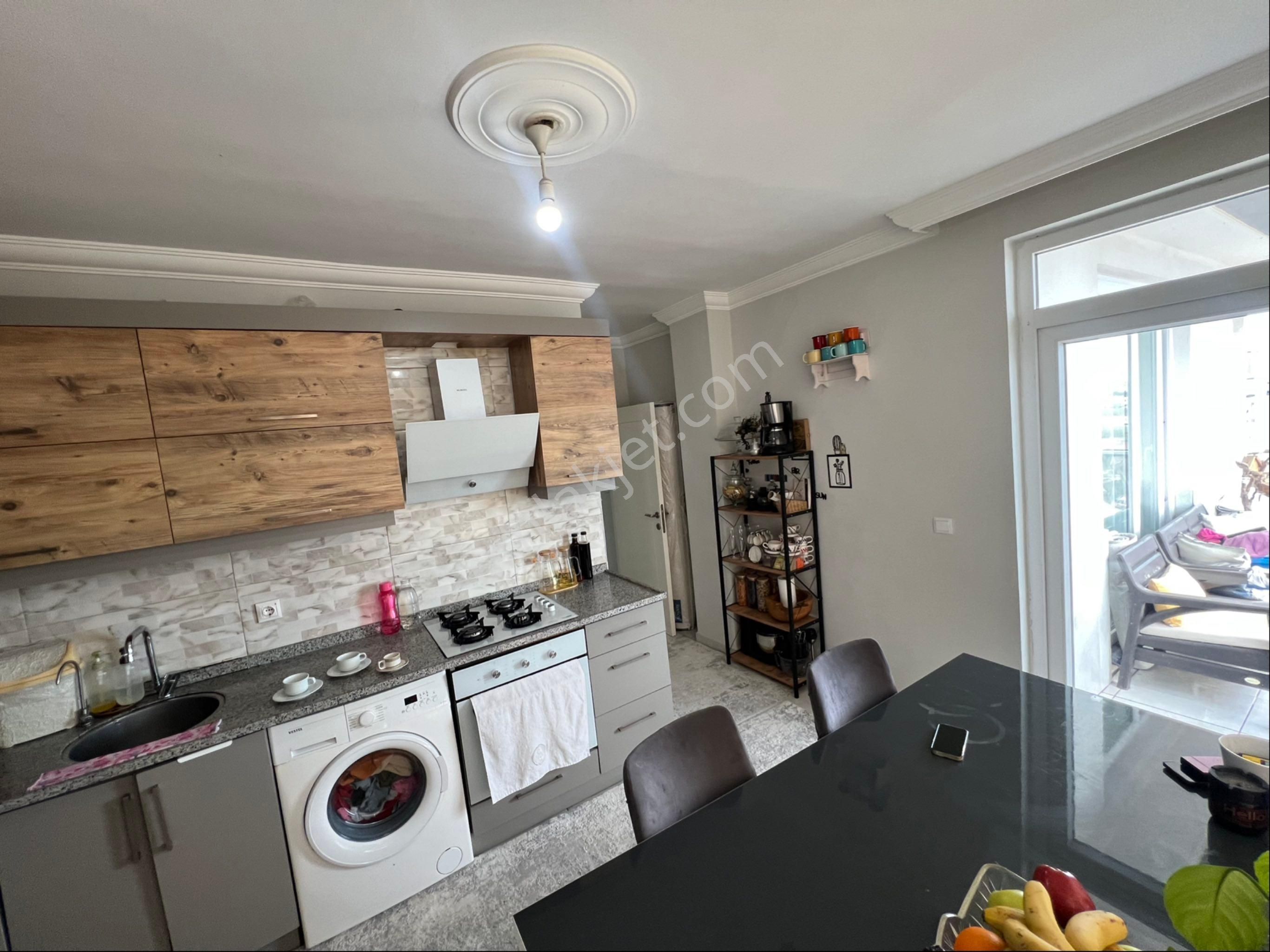 Havuzlu Ve Geniş Daire İsteyenlere Muhteşem Sitede Dairemiz İlanda - Görsel 3