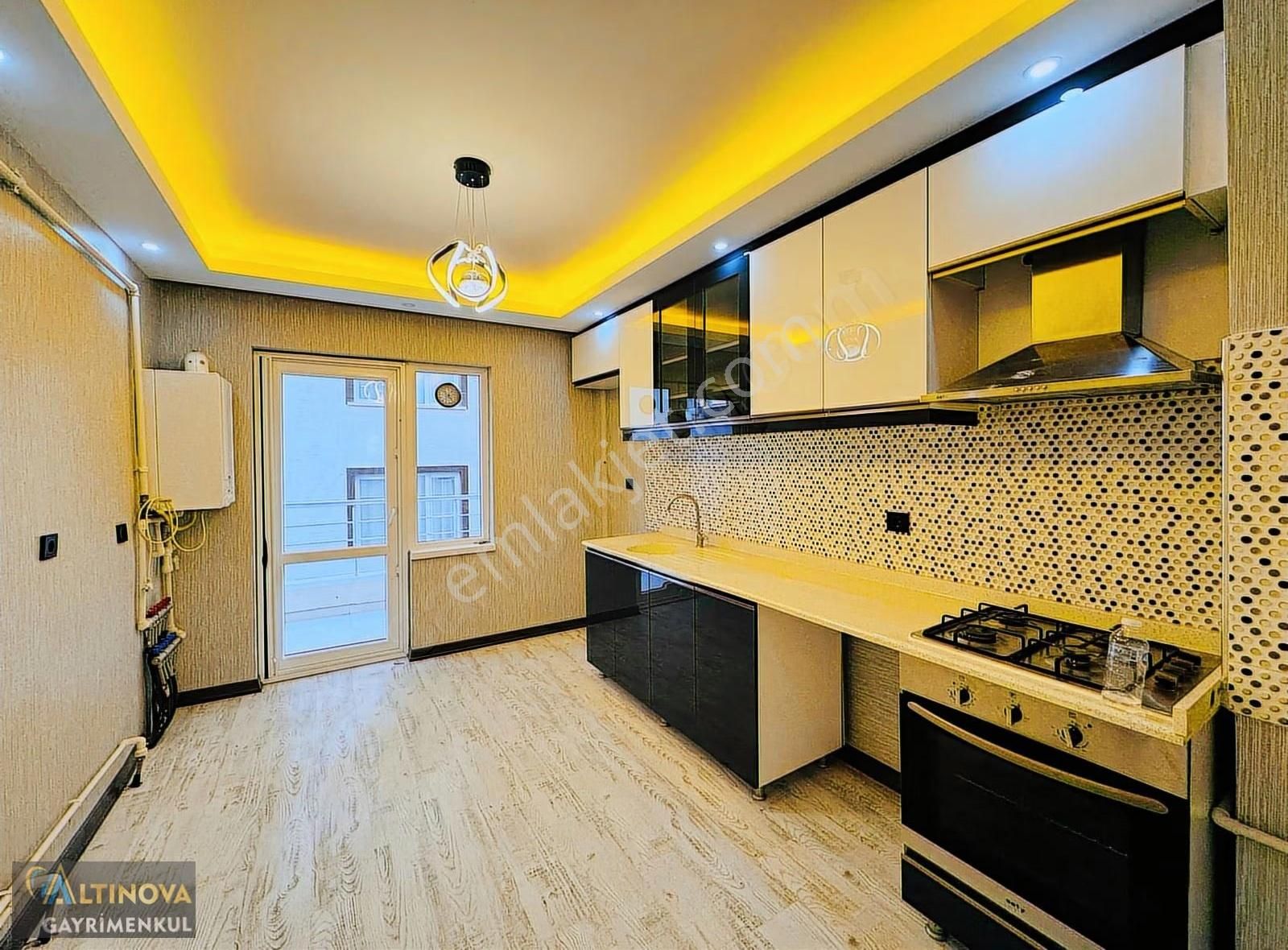 Fırsat Dairesi 3+1 Masrafsız 1 Kat Kaçırılmıycak Fırsat Dairesi