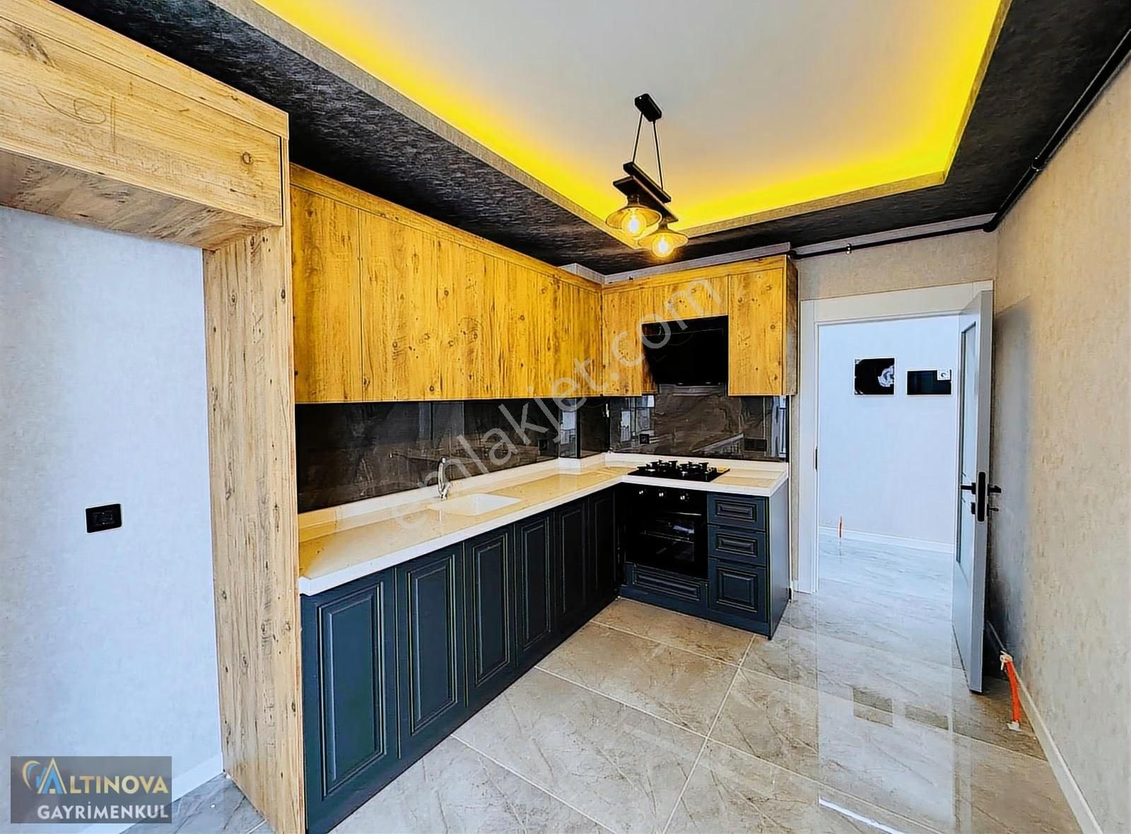 Keçiörende Delux Yapılı Emsalsiz Satılık 3+1 Daire