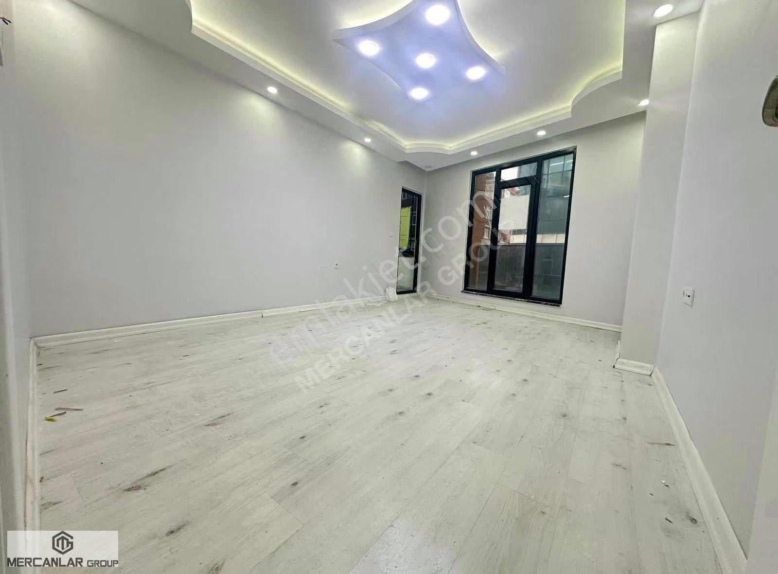 Uğurmumcu Mah Cadde Üstü Satılık 1.kat - Görsel 16