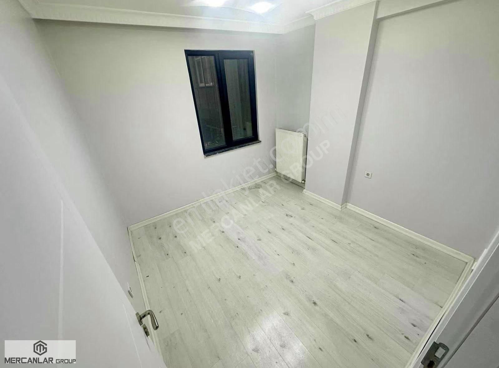 Uğurmumcu Mah Cadde Üstü Satılık 1.kat - Görsel 8