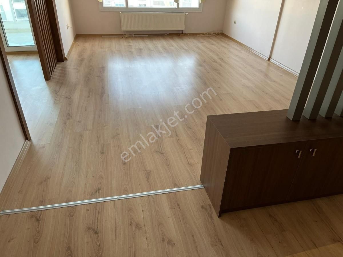 M Kemal Mah Yüksek Vadi Evlerinde Full Yapılı 3+1 Kiralık Daire - Görsel 14