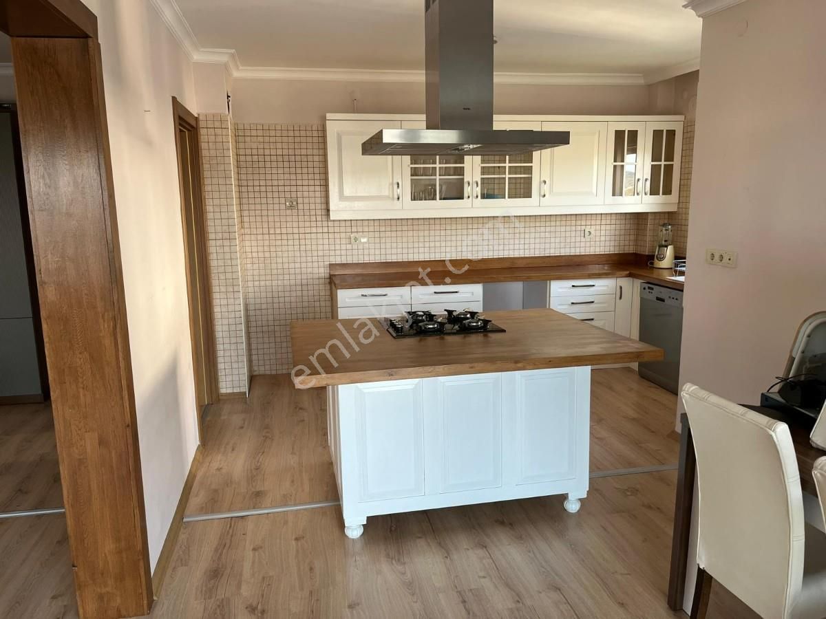 M Kemal Mah Yüksek Vadi Evlerinde Full Yapılı 3+1 Kiralık Daire - Görsel 9