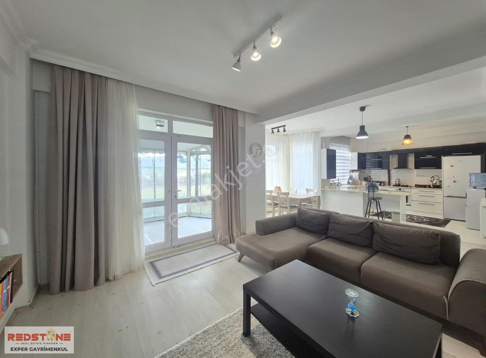 Kandıra'da Havuzlu Site'de Bahçeli Geniş 3+1 Villa - Görsel 28