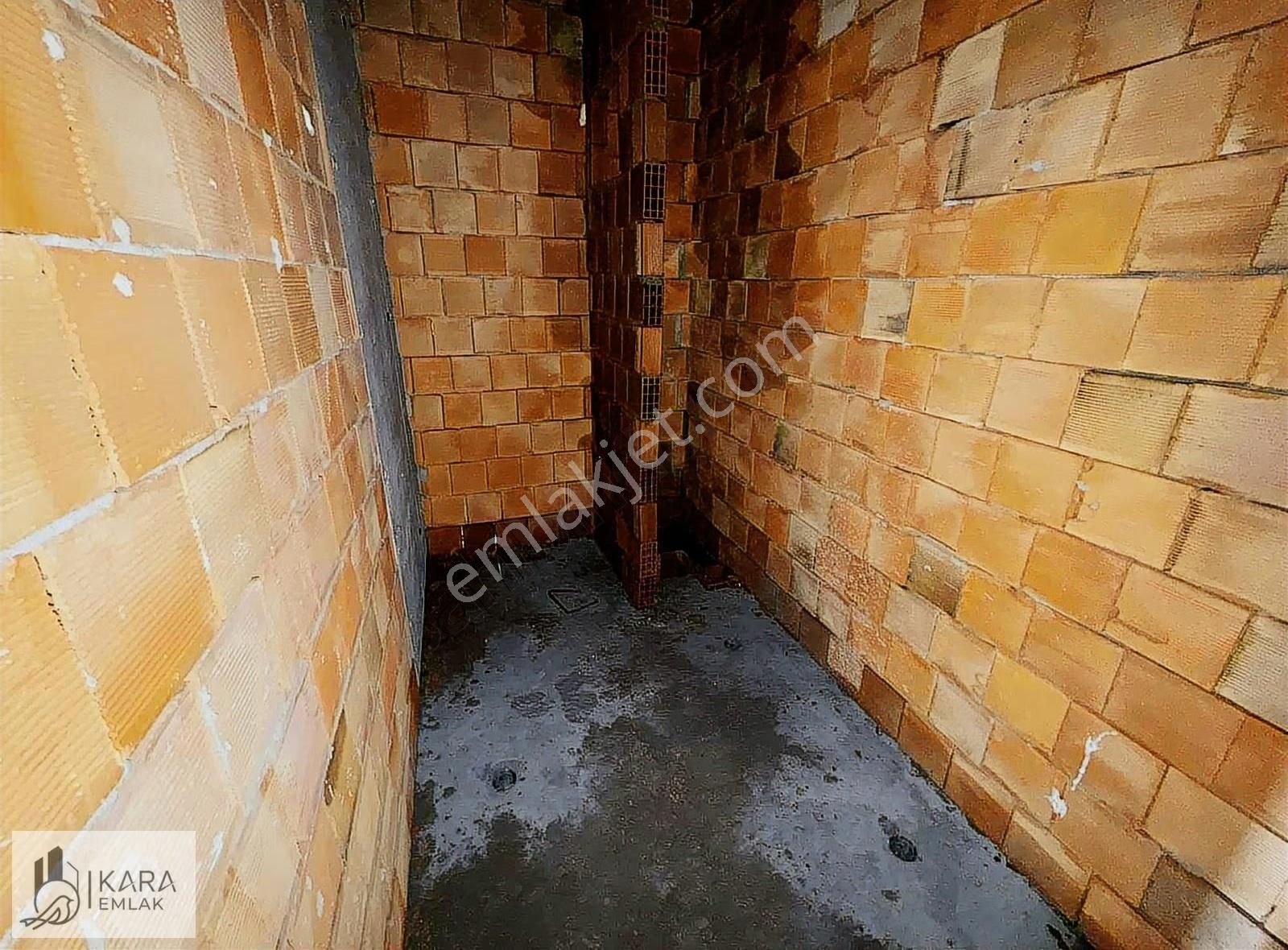 Kanarya Mah'de Göl Manzaralı 2+1 80 M2 Satılık Daire - Görsel 2