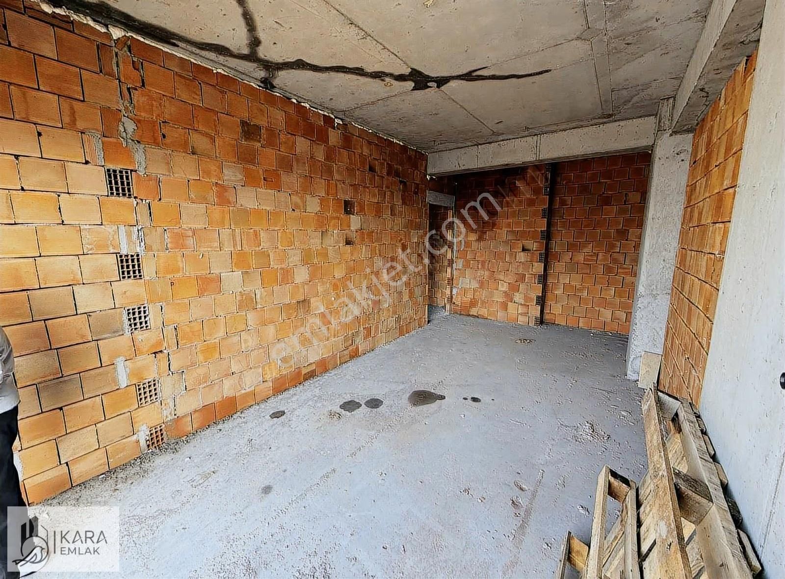 Kanarya Mah'de Göl Manzaralı 2+1 80 M2 Satılık Daire - Görsel 14