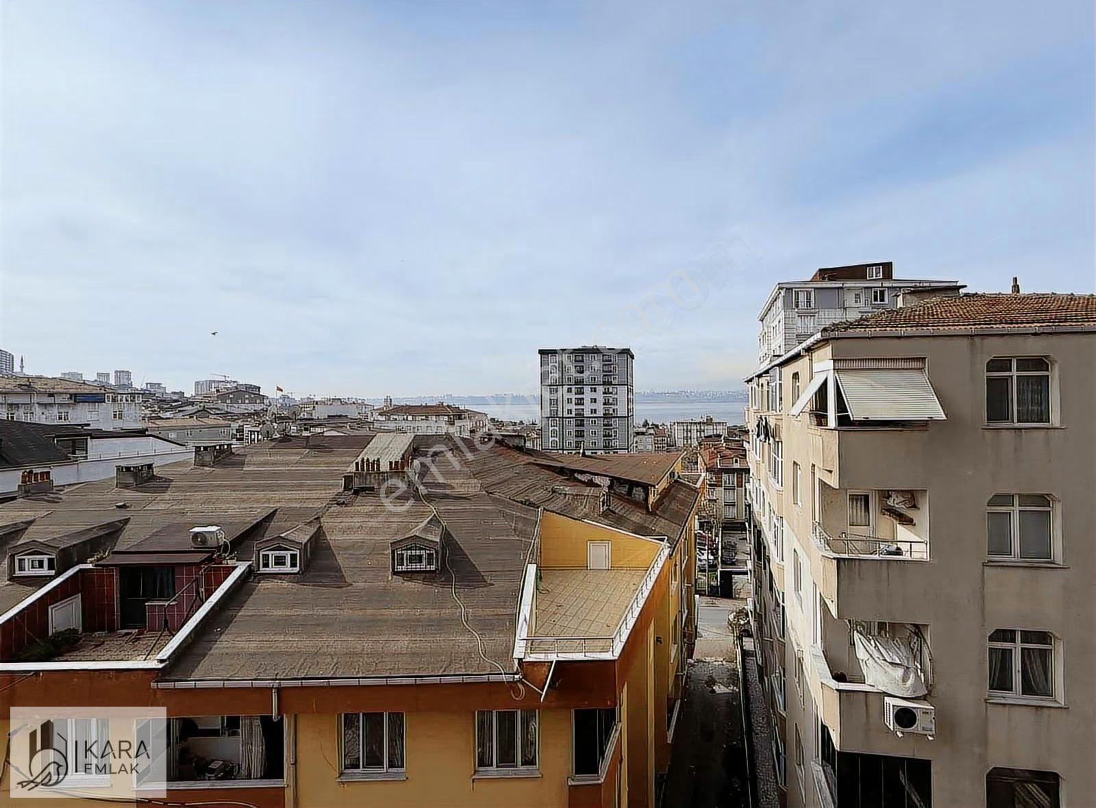 Kanarya Mah'de Göl Manzaralı 2+1 80 M2 Satılık Daire - Görsel 15