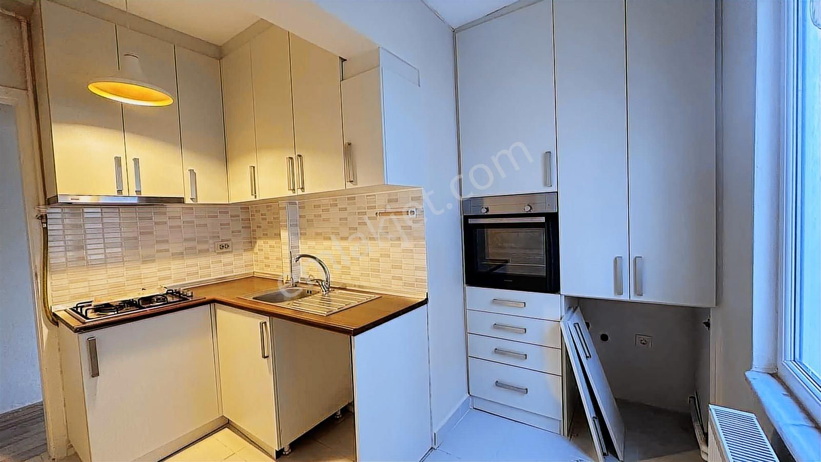 Güzelyalı Denize Sıfır Kiralık 2+1 Daire - Görsel 15