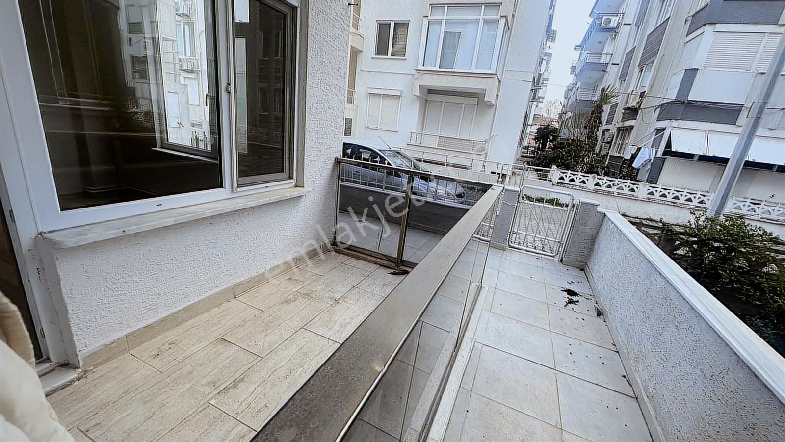 Güzelyalı Denize Sıfır Kiralık 2+1 Daire - Görsel 5