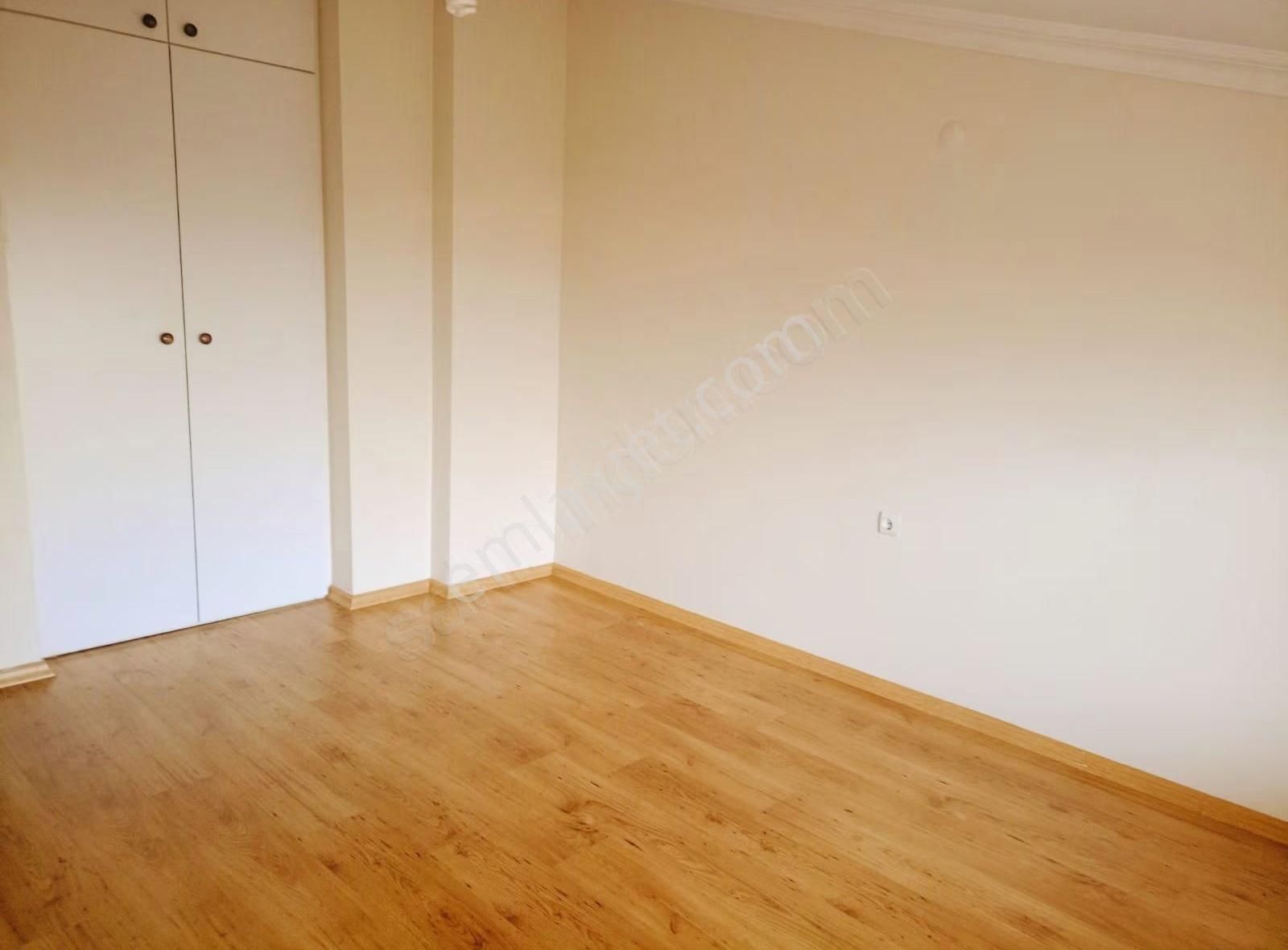 Eşsiz Panaromik Deniz Manzaralı Kiralık Çatı Dubleksi Daire - Görsel 10