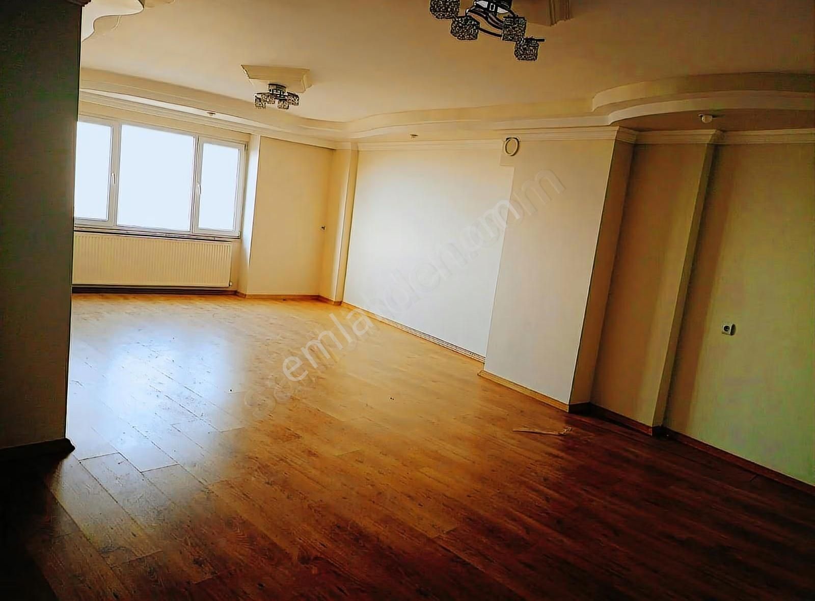 Eşsiz Panaromik Deniz Manzaralı Kiralık Çatı Dubleksi Daire - Görsel 24