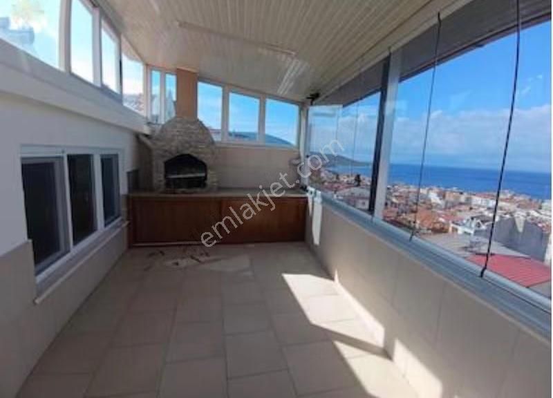 Eşsiz Panaromik Deniz Manzaralı Kiralık Çatı Dubleksi Daire - Görsel 15