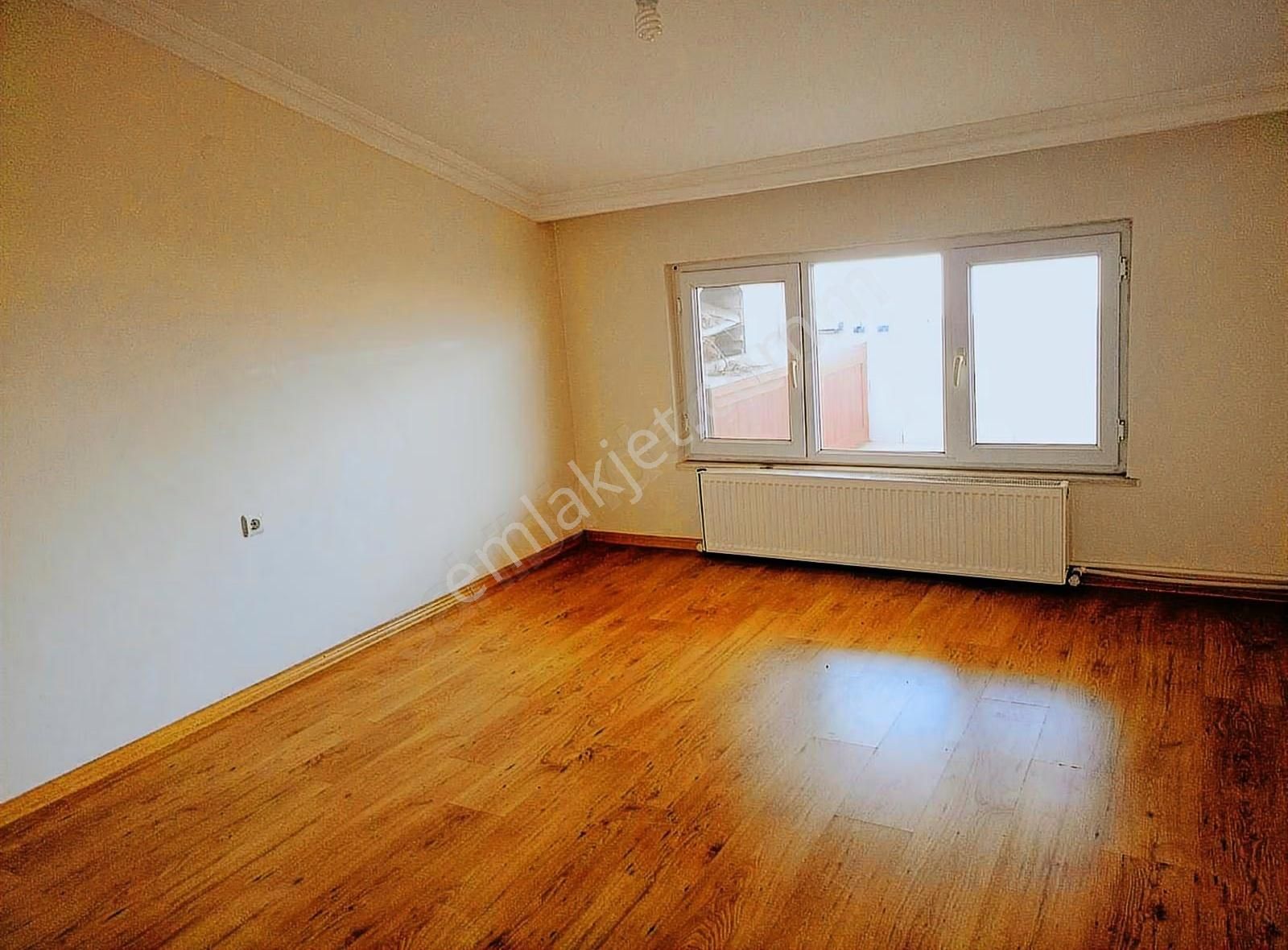 Eşsiz Panaromik Deniz Manzaralı Kiralık Çatı Dubleksi Daire - Görsel 13