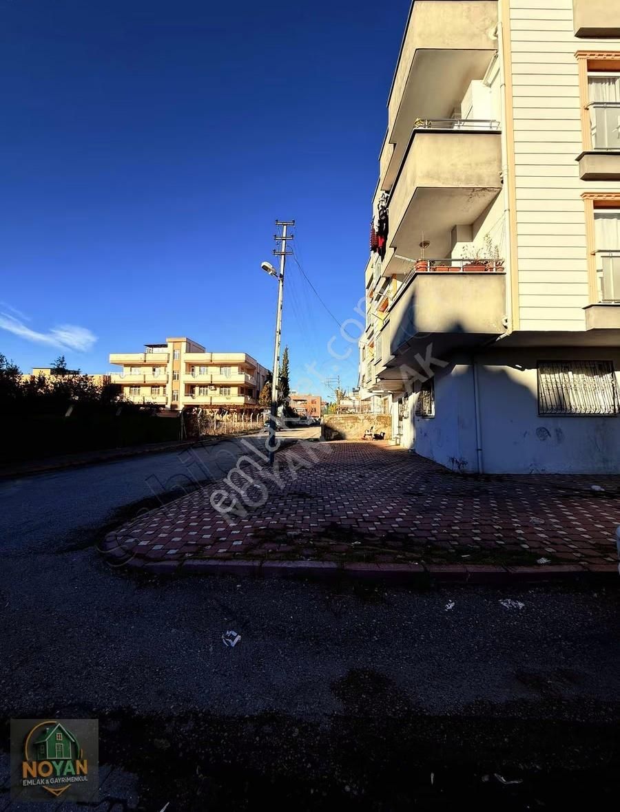 Noyan'dan İncirlik'te 3+1 Açık Mutfak Doğalgazlı Nizamiyekarşısı - Görsel 3