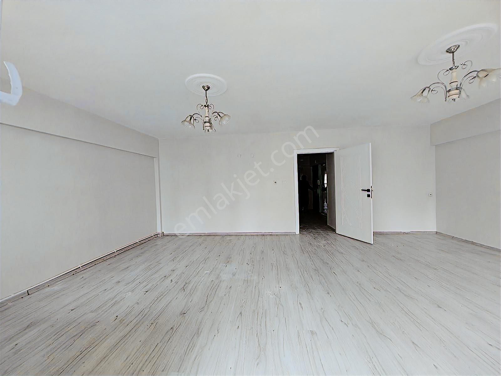 Merkezde Garaj Yakını Arakat 3+1* 140m2 Daire - Görsel 25
