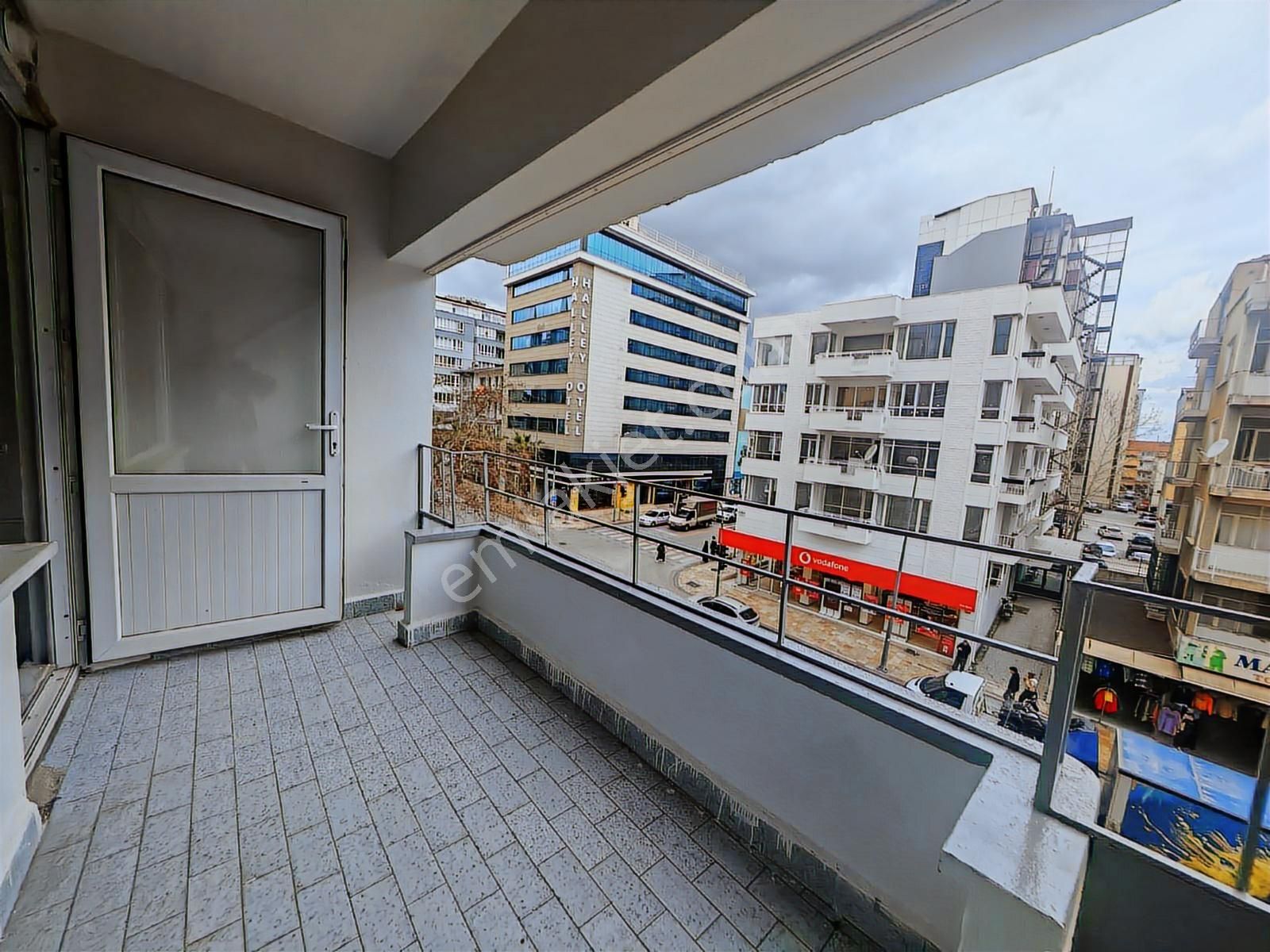 Merkezde Garaj Yakını Arakat 3+1* 140m2 Daire - Görsel 22