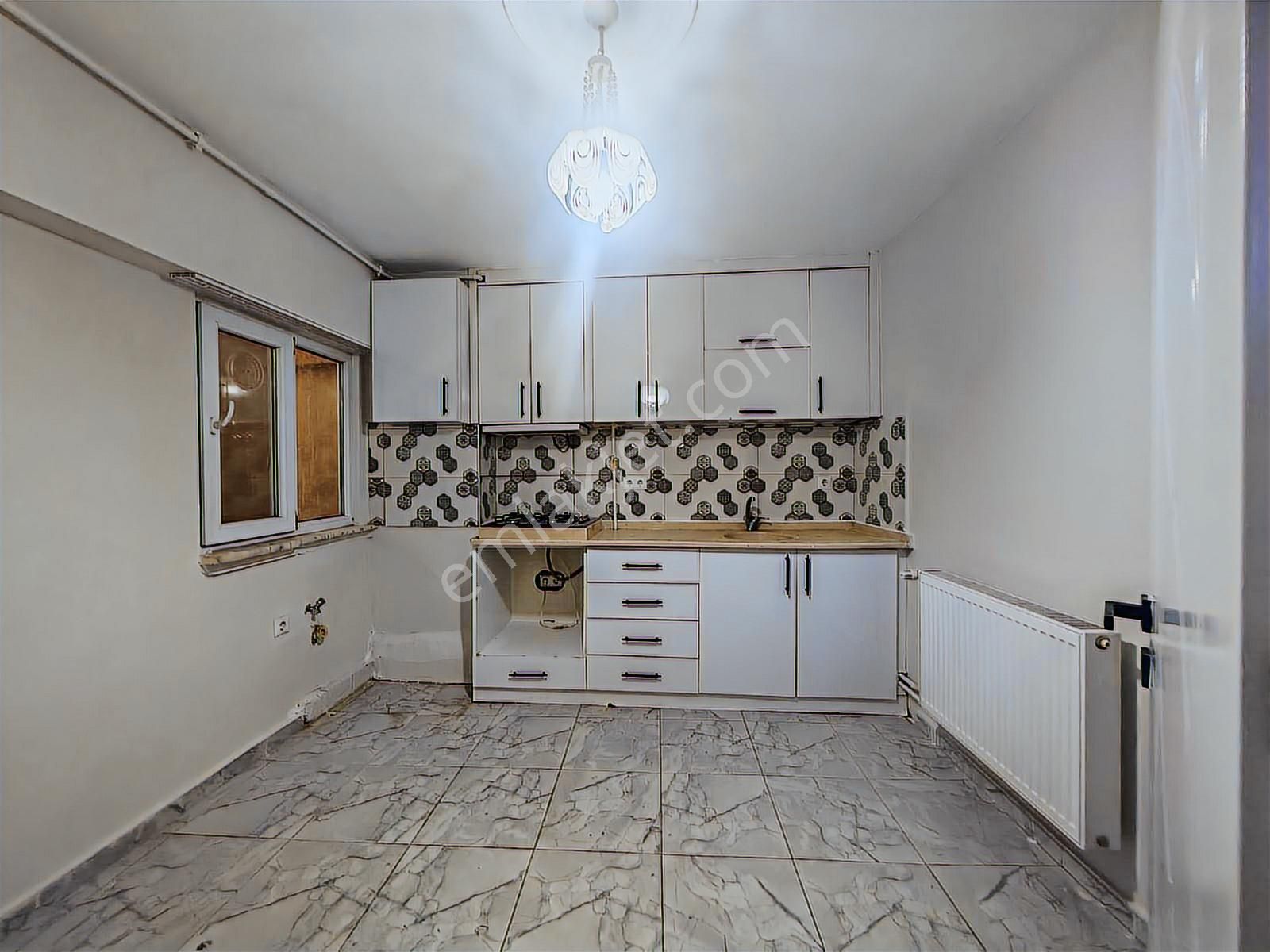 Merkezde Garaj Yakını Arakat 3+1* 140m2 Daire - Görsel 9