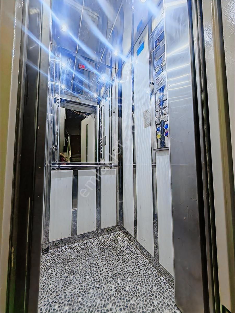 Merkezde Garaj Yakını Arakat 3+1* 140m2 Daire - Görsel 30