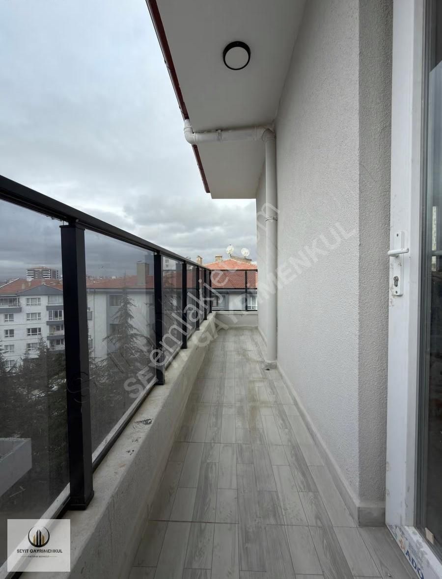 ▄tek Yetkili▄akşemsettin Mah.928.cad.üzeri 3.kat Full Yapılı 3+1 - Görsel 30