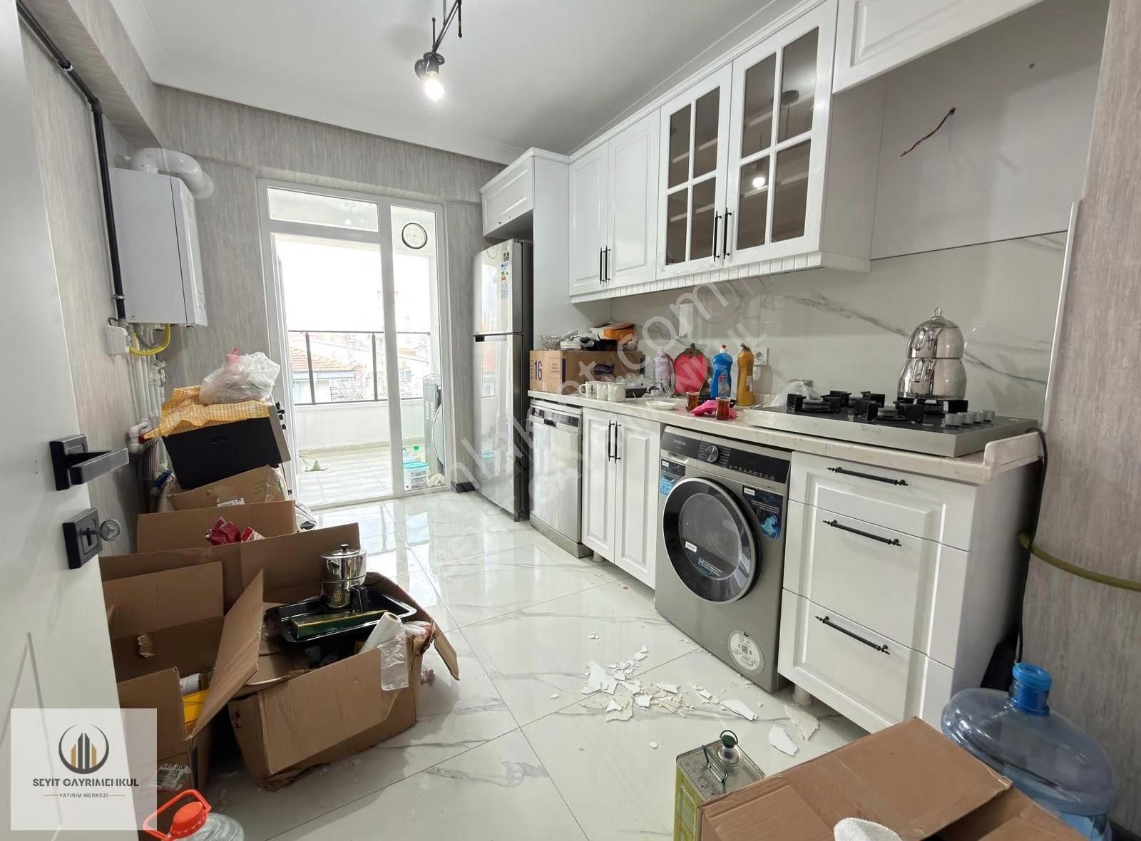▄tek Yetkili▄akşemsettin Mah.928.cad.üzeri 3.kat Full Yapılı 3+1 - Görsel 18