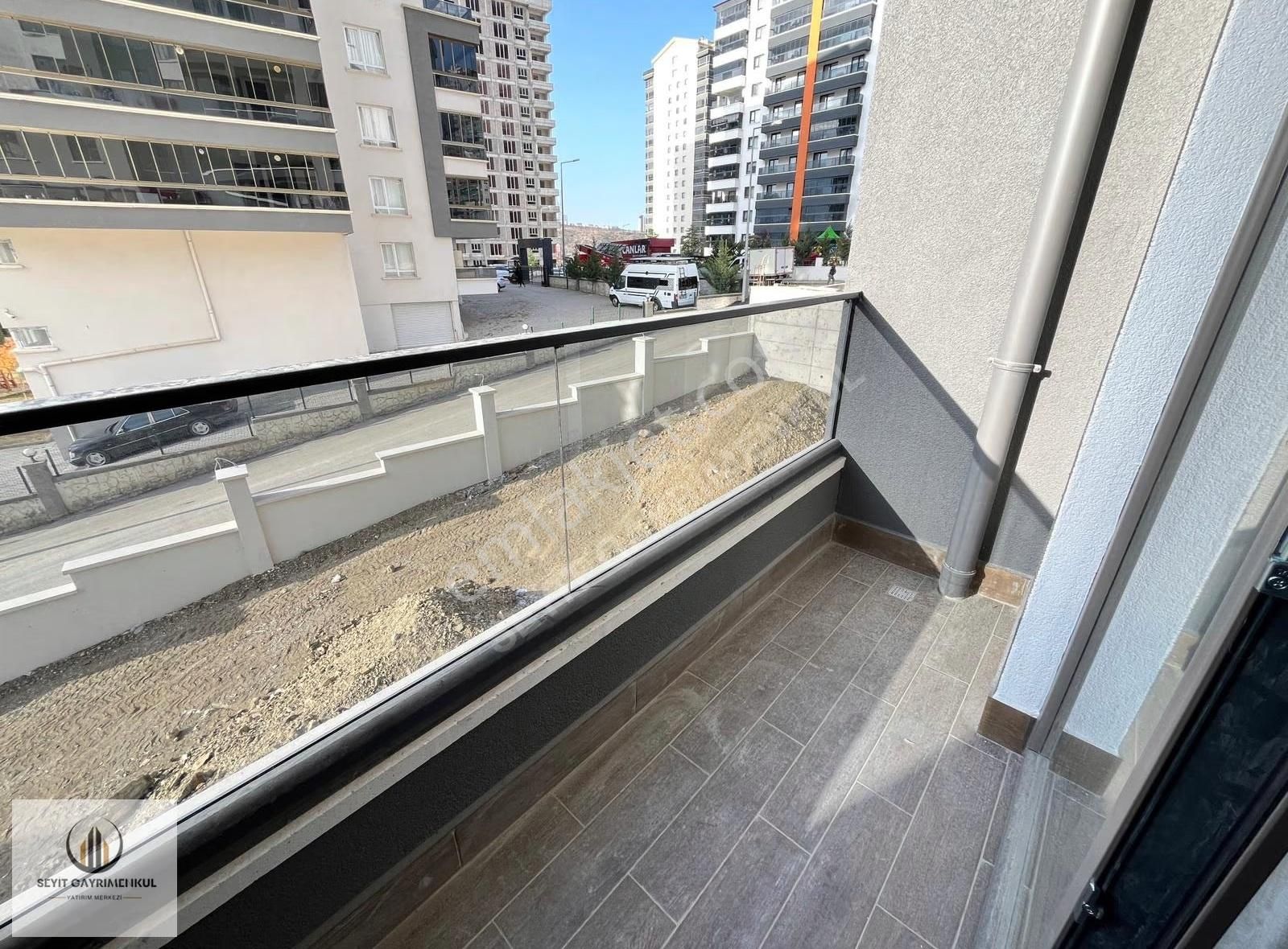 Bölgenin İncisi..!ege Mah.ultra Lüx Sıfır Sitede 1.kat Net 145m² - Görsel 7