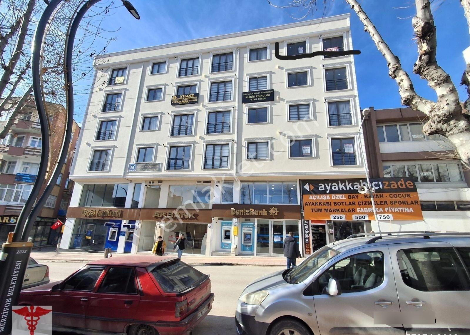 Klass Emlaktan Merzifon Cumhurriyet Caddesinde 2+0 Satılık Ofis