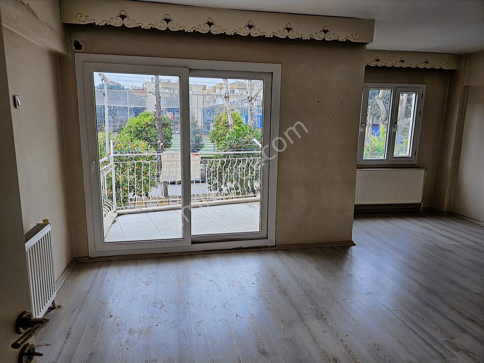 Meşrutiyet Mahallesi Kiralık 3+1 Doğalgazlı Önü Açık Ferah Daire - Görsel 4