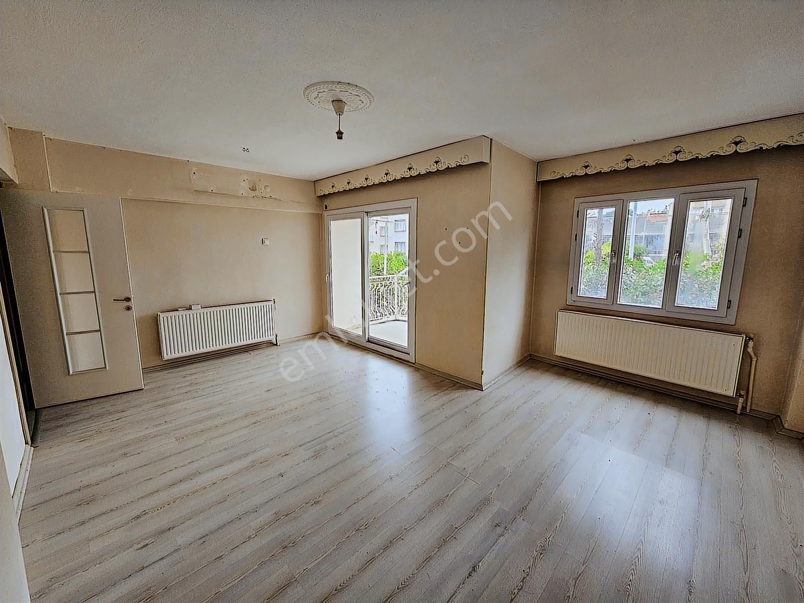 Meşrutiyet Mahallesi Kiralık 3+1 Doğalgazlı Önü Açık Ferah Daire - Görsel 7