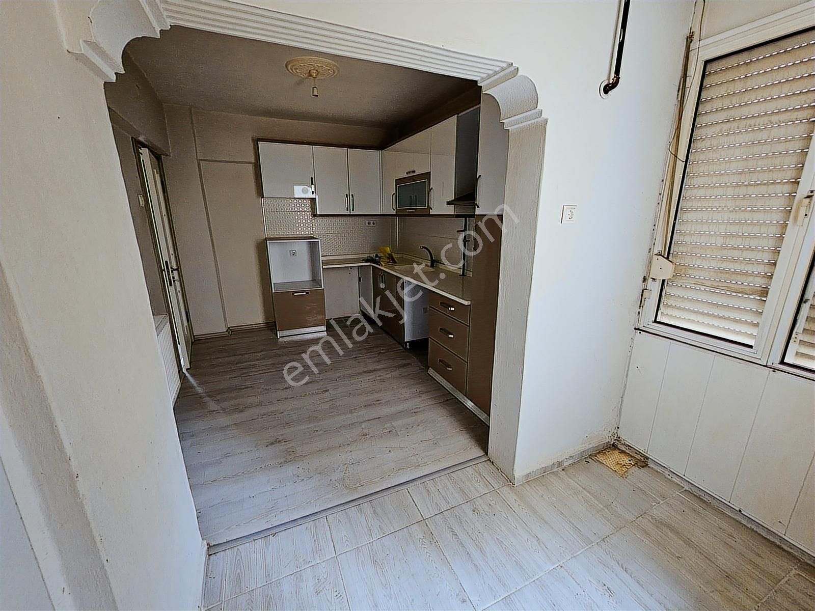 Meşrutiyet Mahallesi Kiralık 3+1 Doğalgazlı Önü Açık Ferah Daire - Görsel 17