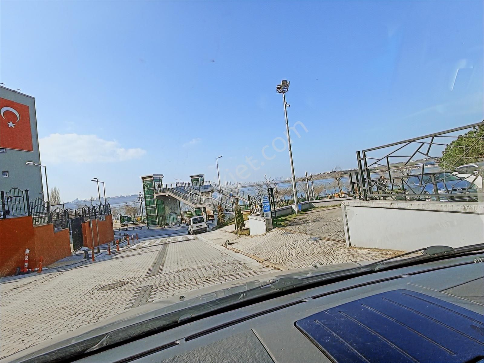 Küçükçekmece Yeni Binada Full Eşyalı Ankastreli Krediye Uygun Gi - Görsel 26