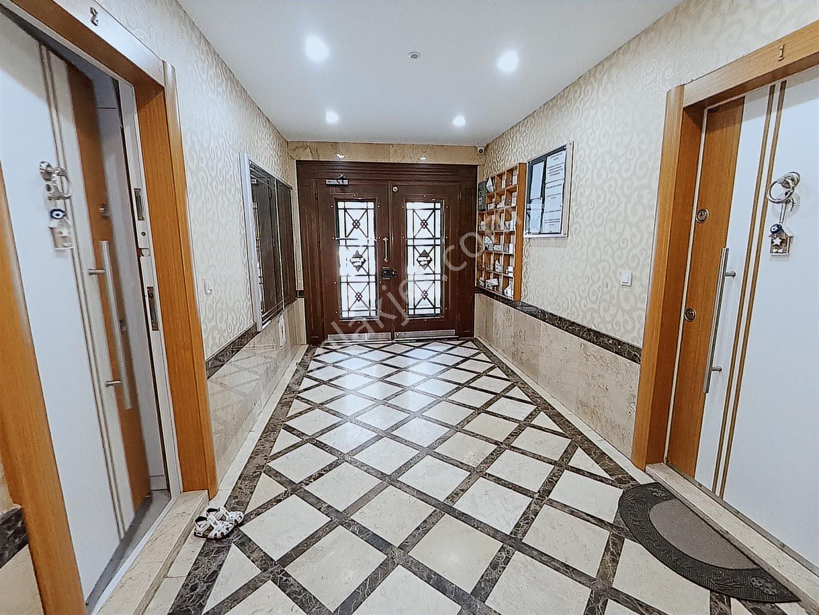 Küçükçekmece Yeni Binada Full Eşyalı Ankastreli Krediye Uygun Gi - Görsel 31